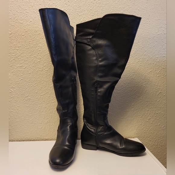 Rialto Black Comfort Knee-High Boots Size 9 - Picture 2 of 9